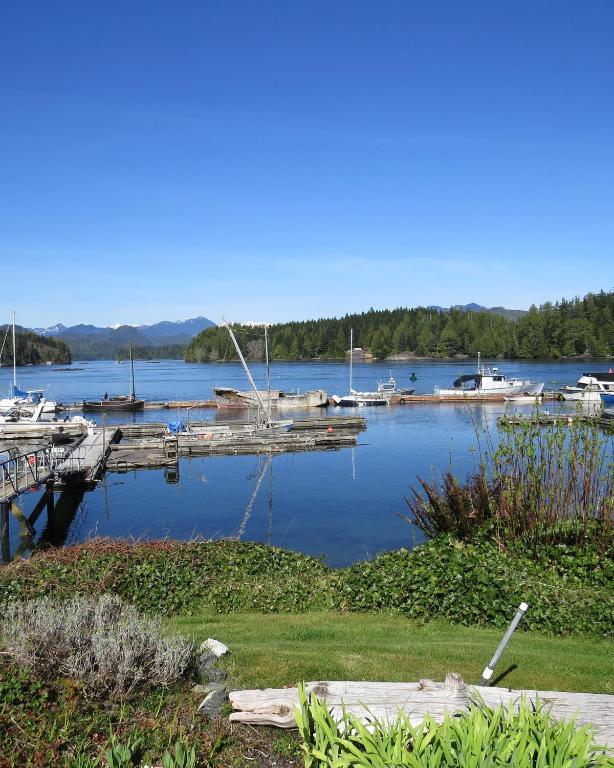 Tofino Swell Lodge Exterior photo